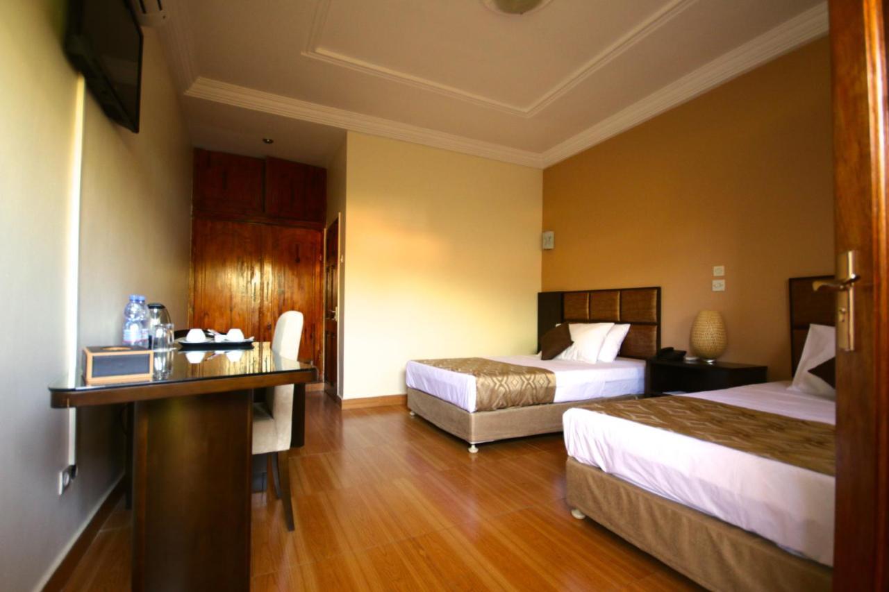 The Big 5 Hotel, Lodge & Camp 루붐바시 외부 사진